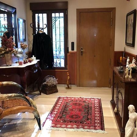 Casa En Granada Con Hermoso Jardin, Parking Calle 외부 사진